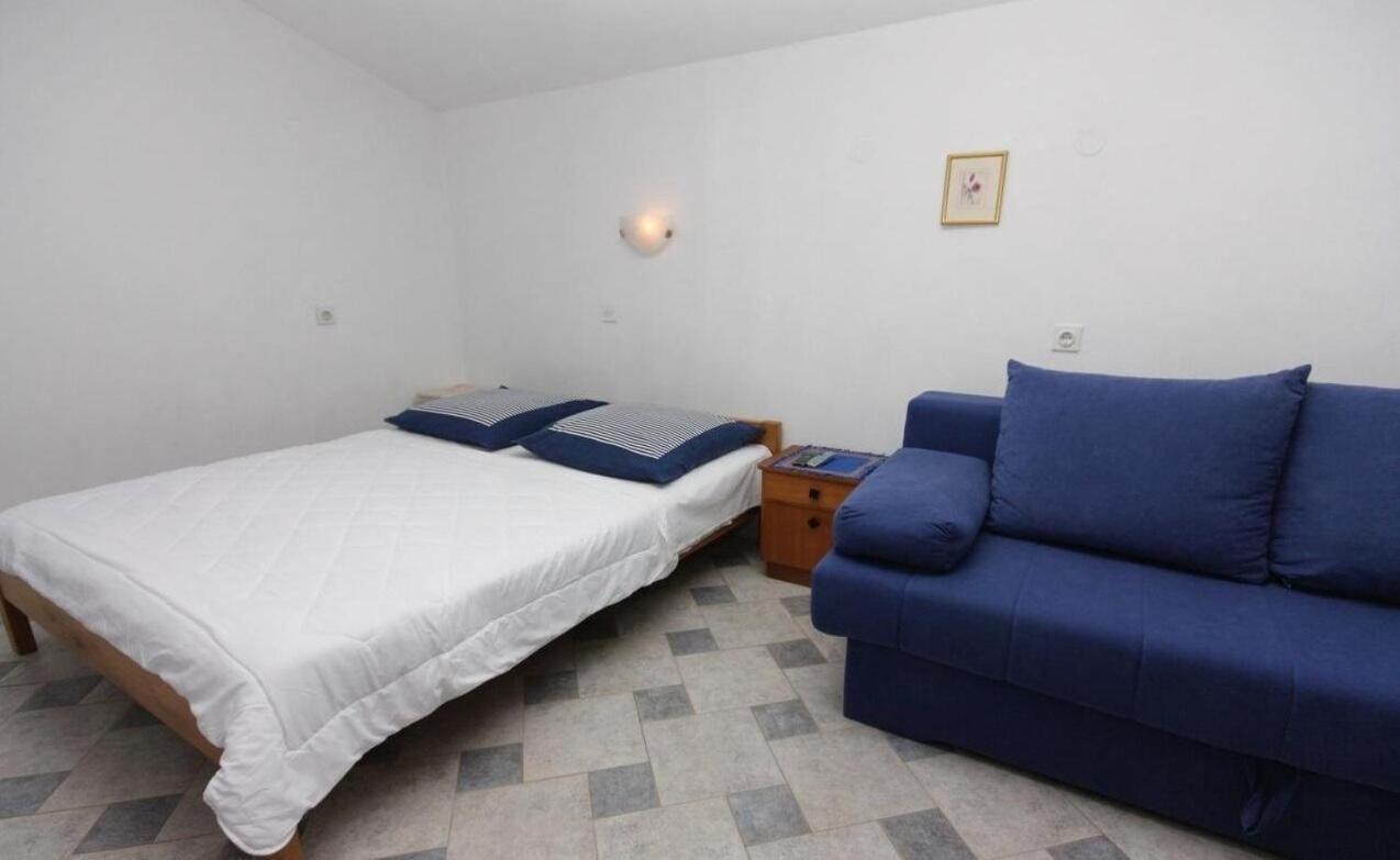 Apartments Ana ビビニェ エクステリア 写真