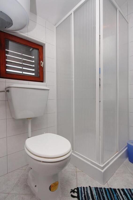 Apartments Ana ビビニェ エクステリア 写真